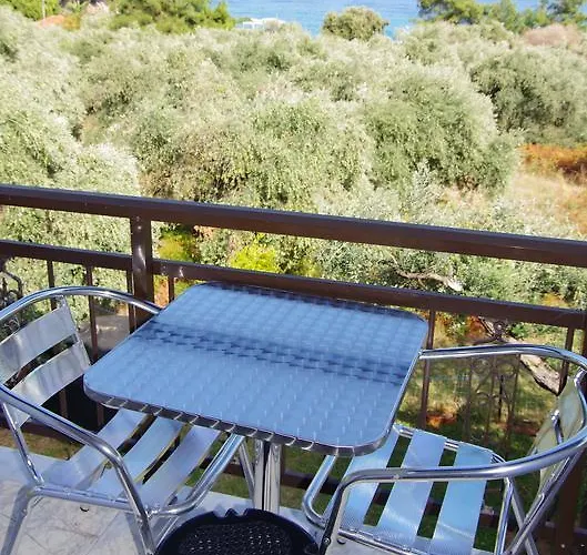 호텔 Athina 코이니라