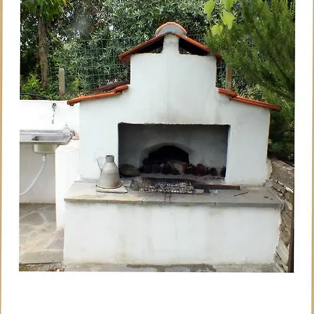 Athina Villa Hotel *