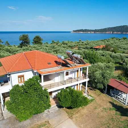 Hotel Athina Koinira